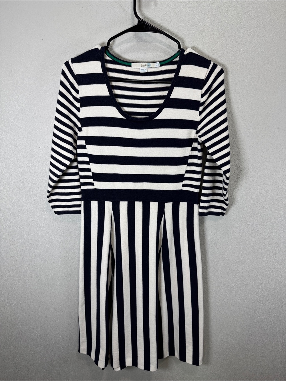 Boden Julia stipe sweater dress Navy and White Striped Top‎